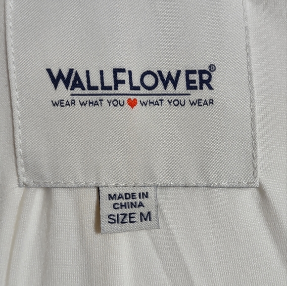 Shacket - Picture 5 of 8